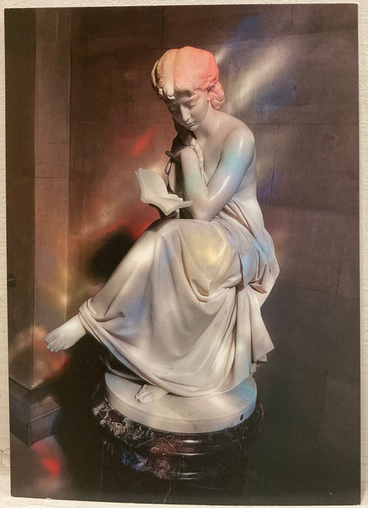 'The Reading Girl' postcard